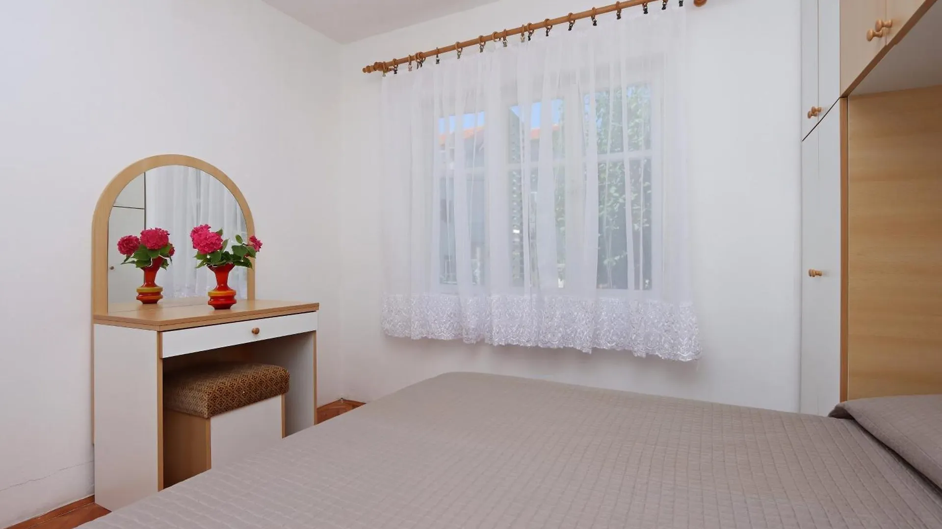 Apartments By The Sea Supetarska Draga - Donja, Rab - 15997 Croatia